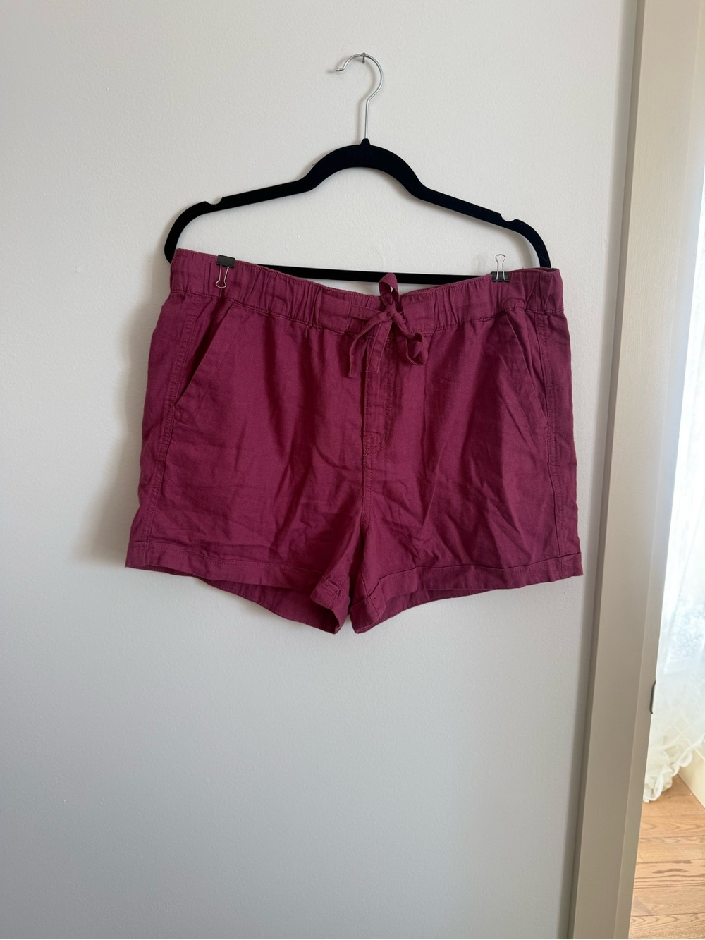 Reitmans Women's High-Waist Drawstring Shorts in Plum